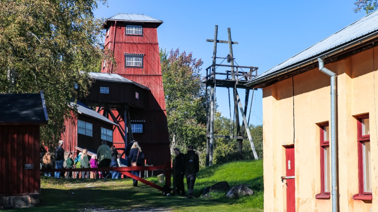 vy över kyrkviken